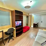 Times Square Jamaris 100 - Uh 211